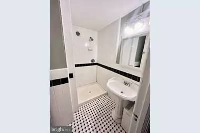 1324 Locust Street #501, Philadelphia, PA 19107 - Photo 6