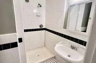 1324 Locust St, Philadelphia, PA 19107 - Photo 6