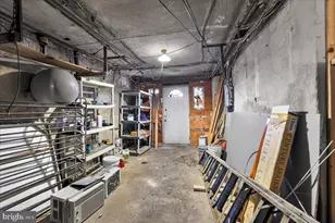 6432 Dicks Ave, Philadelphia, PA 19142 - Photo 28