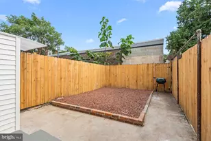 3371 Emerald St, Philadelphia, PA 19134 - Photo 24