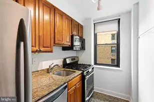 2601 Pennsylvania Ave, Philadelphia, PA 19130 - Photo 8