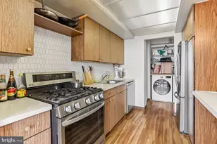 1326 Spruce St, Philadelphia, PA 19107 - Photo 12