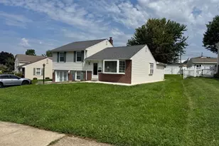 3805 Andrea Rd, Philadelphia, PA 19154 - Photo 2