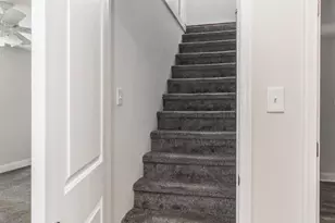 9235 Wesleyan Rd, Philadelphia, PA 19114 - Photo 24