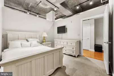 130 N 2nd Street #4E2, Philadelphia, PA 19106 - Photo 12
