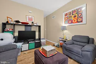 2506 Collins St, Philadelphia, PA 19125 - Photo 6