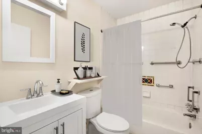 234 Bainbridge Street #1F, Philadelphia, PA 19147 - Photo 4