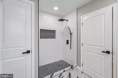 1629 Ellsworth, Philadelphia, PA 19146 - Photo 14