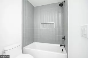 1328 E Berks St, Philadelphia, PA 19125 - Photo 14