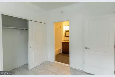 427 Monroe Street #UNIT 402, Philadelphia, PA 19146 - Photo 16