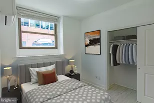 427 Monroe St, Philadelphia, PA 19146 - Photo 4