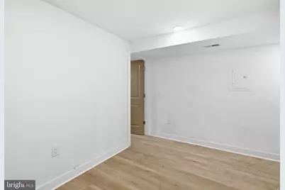 669 N 39th Street #1, Philadelphia, PA 19104 - Photo 12