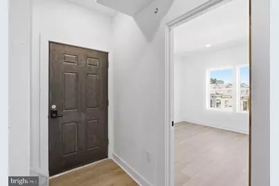 669 N 39th Street #3, Philadelphia, PA 19104 - Photo 2