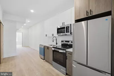 669 N 39th Street #3, Philadelphia, PA 19104 - Photo 8