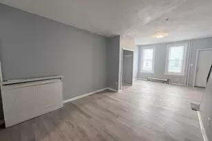 2025 Granite St, Philadelphia, PA 19124 - Photo 8