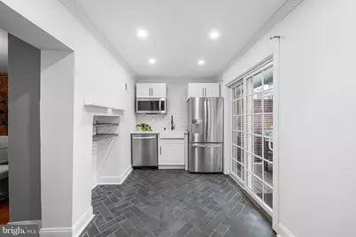 532 Belgrade Street, Philadelphia, PA 19125 - Photo 16