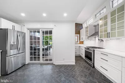 532 Belgrade Street, Philadelphia, PA 19125 - Photo 10