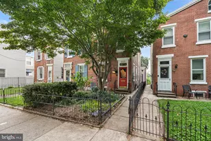 532 Belgrade St, Philadelphia, PA 19125 - Photo 1