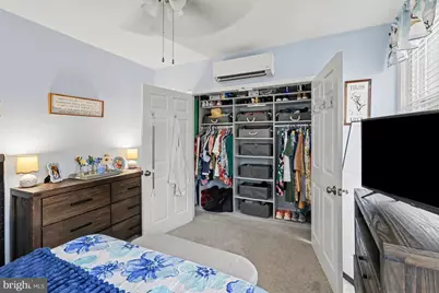 523 Green, Philadelphia, PA 19128 - Photo 10