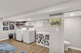 523 Green, Philadelphia, PA 19128 - Photo 12