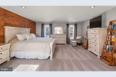 229 Roxborough Avenue, Philadelphia, PA 19128 - Photo 18