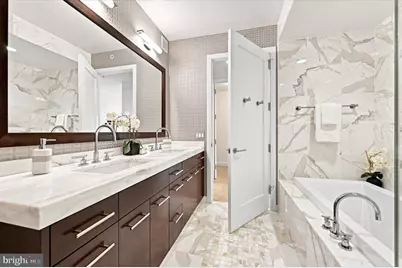 1414 S Penn Square #12E, Philadelphia, PA 19102 - Photo 22