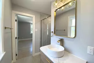 1030 E Sedgwick St, Philadelphia, PA 19150 - Photo 16