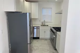 1310 Annin St, Philadelphia, PA 19147 - Photo 4