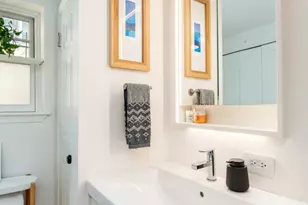 329 Fitzwater St, Philadelphia, PA 19147 - Photo 28