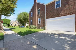 1300 Princeton Ave, Philadelphia, PA 19111 - Photo 34