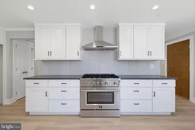 1300 Princeton Avenue, Philadelphia, PA 19111 - Photo 10