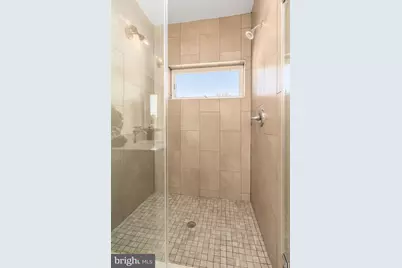 423 E Flora Street, Philadelphia, PA 19125 - Photo 24
