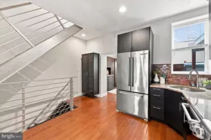 717 S Marvine St, Philadelphia, PA 19147 - Photo 10