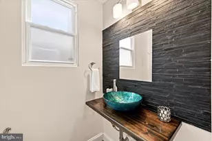 717 S Marvine St, Philadelphia, PA 19147 - Photo 14