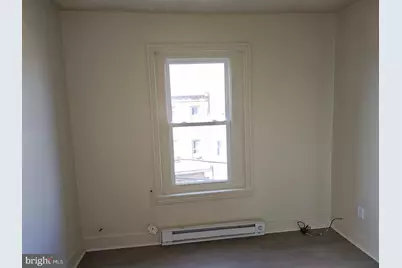 2919 N 5th Street #3RD FL, Philadelphia, PA 19133 - Photo 2