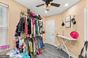 1525 S Patton St, Philadelphia, PA 19146 - Photo 16