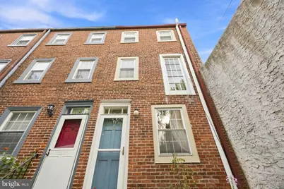 725 Pemberton Street #10, Philadelphia, PA 19147 - Photo 2