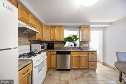 725 Pemberton Street #10, Philadelphia, PA 19147 - Photo 12