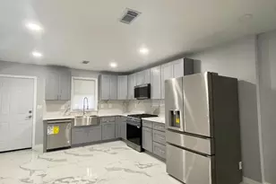 2603 Shields St, Philadelphia, PA 19142 - Photo 4