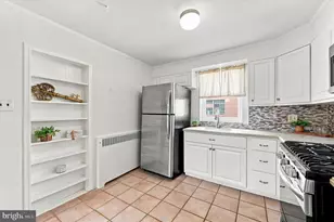 547 Conarroe St, Philadelphia, PA 19128 - Photo 8