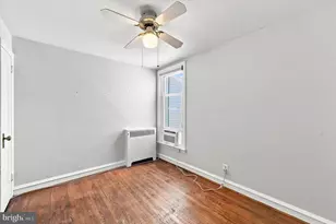 547 Conarroe St, Philadelphia, PA 19128 - Photo 12