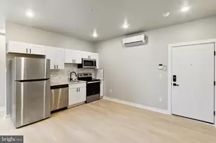 316 S 52nd St, Philadelphia, PA 19143 - Photo 2