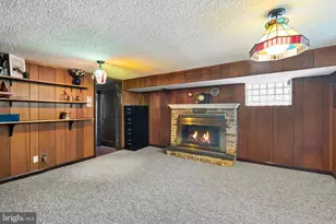 8010 Lexington Ave, Philadelphia, PA 19152 - Photo 28