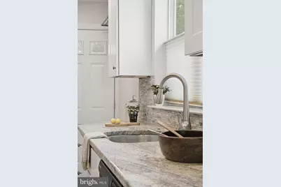 2015 Martha Street, Philadelphia, PA 19125 - Photo 12