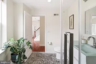 2015 Martha St, Philadelphia, PA 19125 - Photo 40