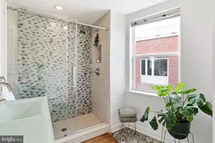 2015 Martha St, Philadelphia, PA 19125 - Photo 14