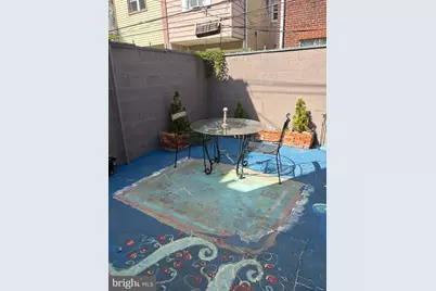 521 Mountain, Philadelphia, PA 19148 - Photo 6