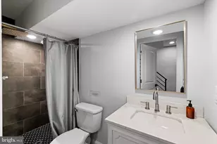 1535 S Capitol St, Philadelphia, PA 19146 - Photo 22