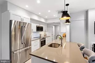 1119 Pine St, Philadelphia, PA 19107 - Photo 10