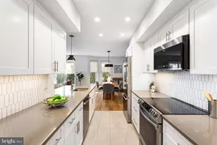 1119 Pine St, Philadelphia, PA 19107 - Photo 24
